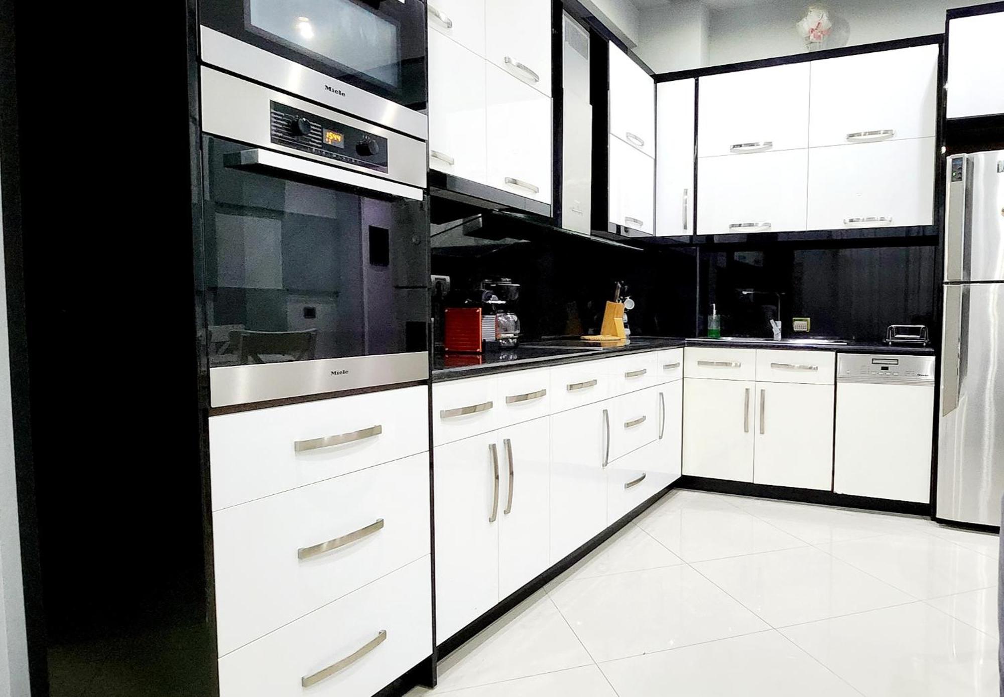 Alpha Seaside Apartment Саранда Екстер'єр фото