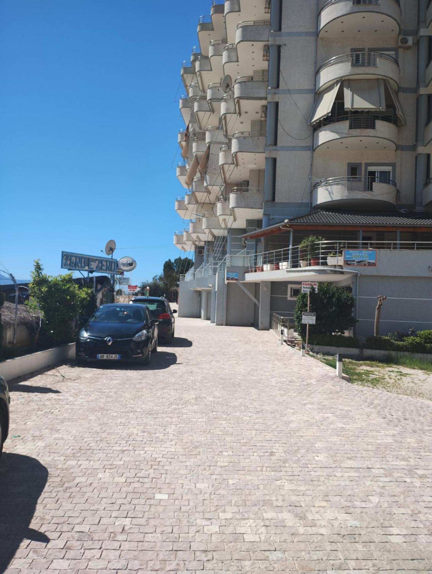 Alpha Seaside Apartment Саранда Екстер'єр фото