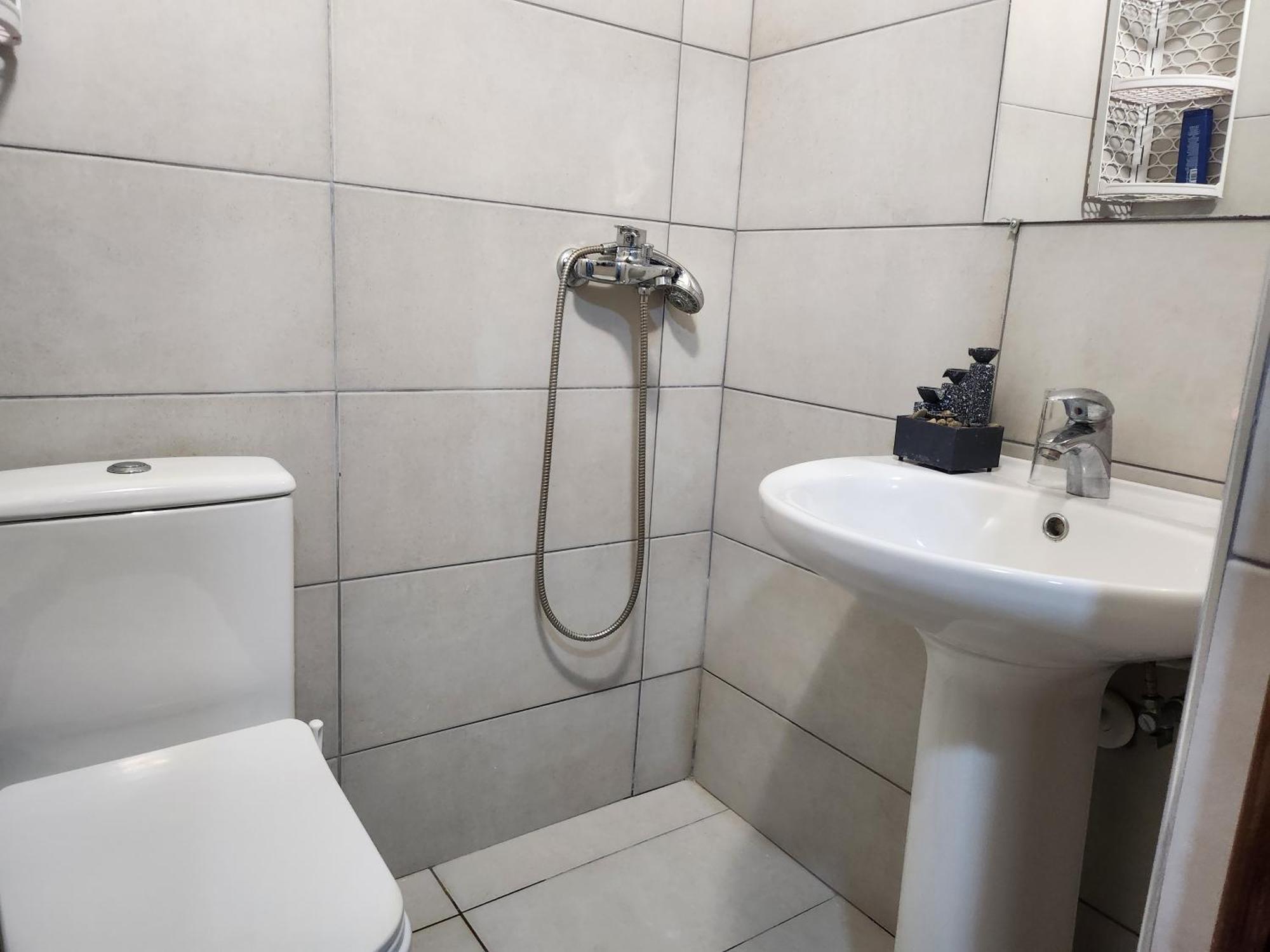 Alpha Seaside Apartment Саранда Екстер'єр фото